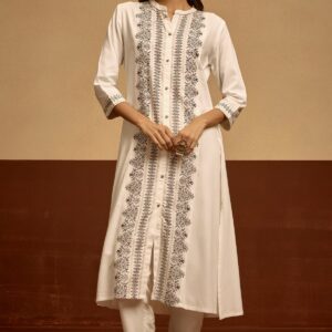 Krutha – Elegant Floral Women’s Dress